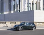 2022 Mini Cooper SE Resolute Edition Side Wallpapers  150x120 (21)