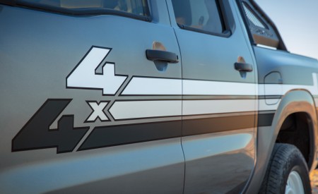 2022 Nissan Frontier Project 72X Detail Wallpapers  450x275 (30)