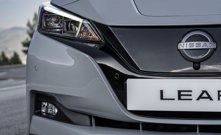 2022 Nissan Leaf (Euro-Spec) Detail Wallpapers 450x275 (37)