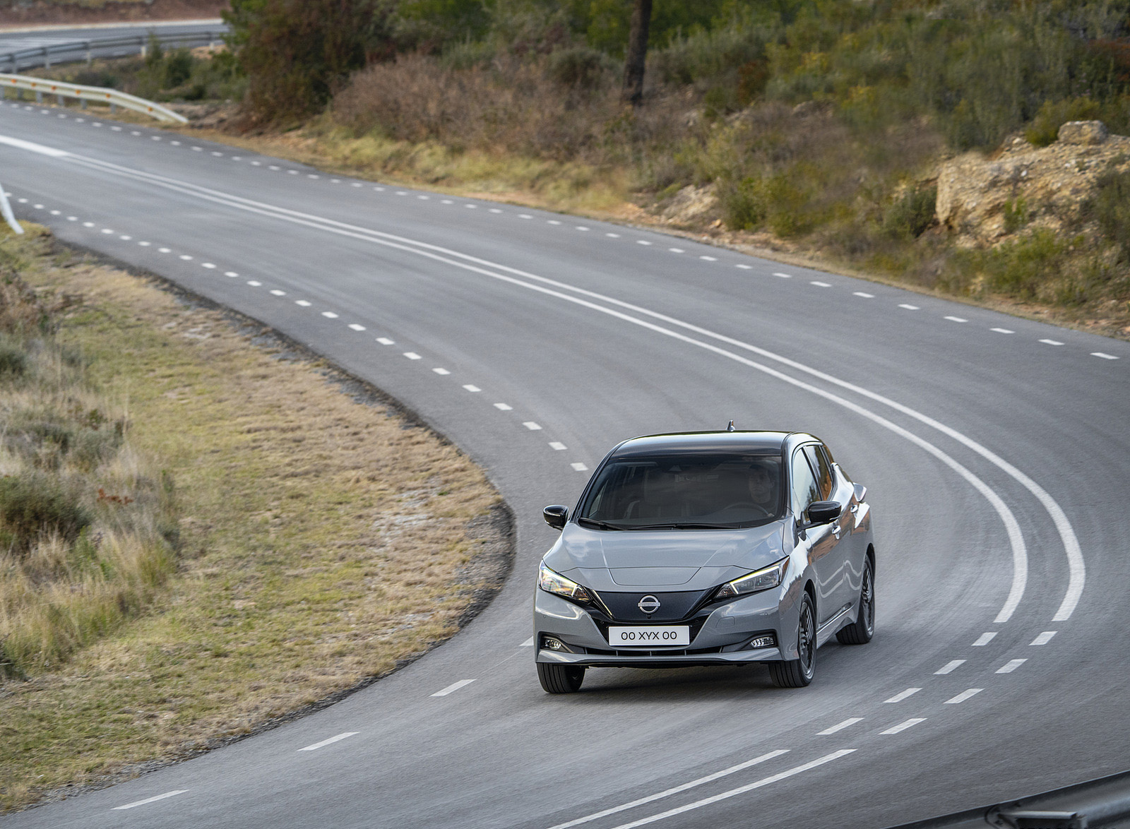 2022 Nissan Leaf (Euro-Spec) Front Wallpapers (8)