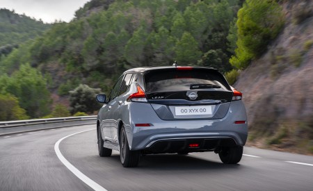 2022 Nissan Leaf (Euro-Spec) Rear Wallpapers 450x275 (10)