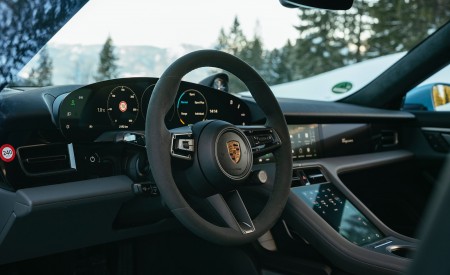 2022 Porsche Taycan 4S Sport Turismo (Color: Frozen Blue Metallic) Interior Wallpapers 450x275 (17)
