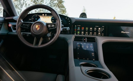 2022 Porsche Taycan Sport Turismo (Color: Frozen Berry Metallic) Interior Cockpit Wallpapers 450x275 (29)