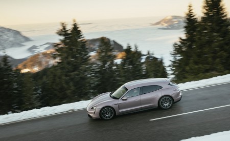 2022 Porsche Taycan Sport Turismo (Color: Frozen Berry Metallic) Side Wallpapers 450x275 (11)