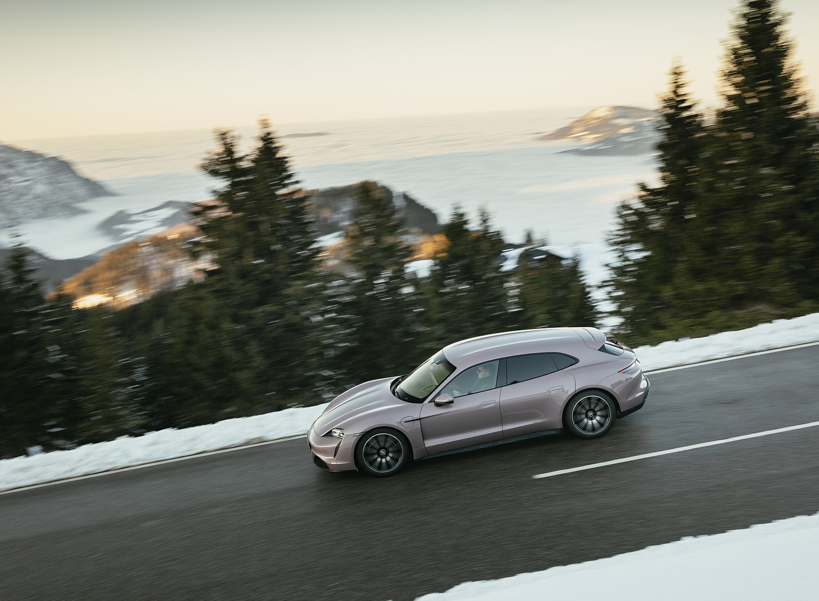 2022 Porsche Taycan Sport Turismo (Color: Frozen Berry Metallic) Side Wallpapers (11)