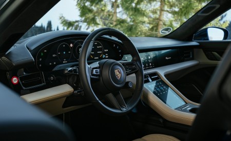2022 Porsche Taycan Turbo Sport Turismo (Color: Gentian Blue Metallic) Interior Wallpapers 450x275 (15)