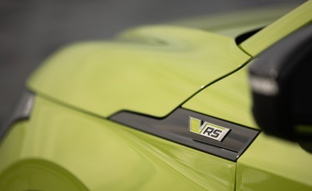 2022 Škoda ENYAQ Coupe RS iV Badge Wallpapers  450x275 (91)