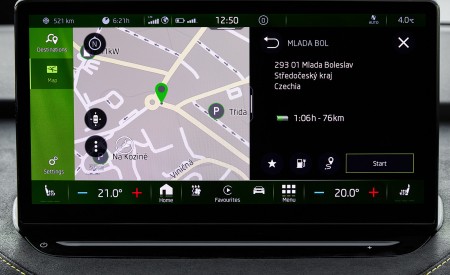 2022 Škoda ENYAQ Coupe RS iV Central Console Wallpapers 450x275 (103)