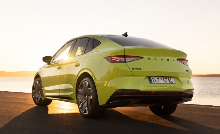 2022 Škoda ENYAQ Coupe RS iV Rear Three-Quarter Wallpapers 450x275 (66)