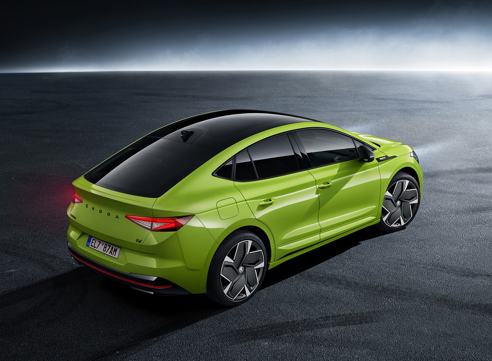 2022 Škoda ENYAQ Coupe RS iV Rear Three-Quarter Wallpapers (9)