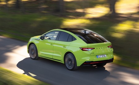 2022 Škoda ENYAQ Coupe RS iV Rear Three-Quarter Wallpapers  450x275 (24)