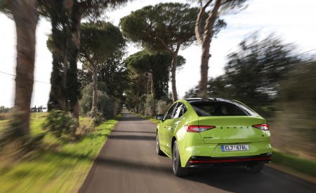 2022 Škoda ENYAQ Coupe RS iV Rear Wallpapers 450x275 (27)