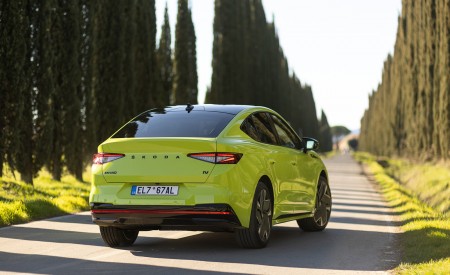2022 Škoda ENYAQ Coupe RS iV Rear Wallpapers 450x275 (72)