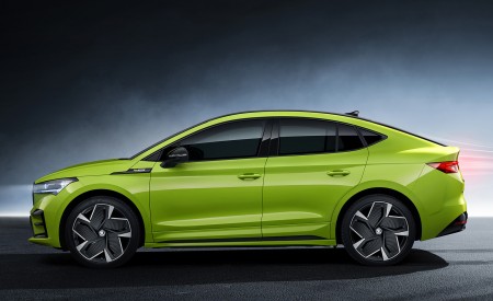 2022 Škoda ENYAQ Coupe RS iV Side Wallpapers 450x275 (12)