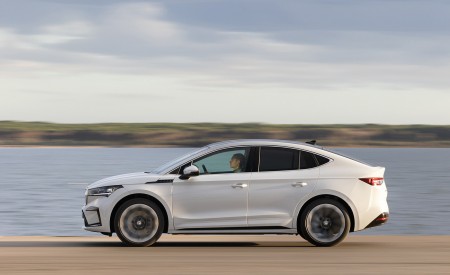 2022 Škoda ENYAQ Coupe iV (Color: Moon White) Side Wallpapers 450x275 (24)
