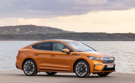 2022 Škoda ENYAQ Coupe iV (Color: Phoenix Orange) Front Three-Quarter Wallpapers 450x275 (98)