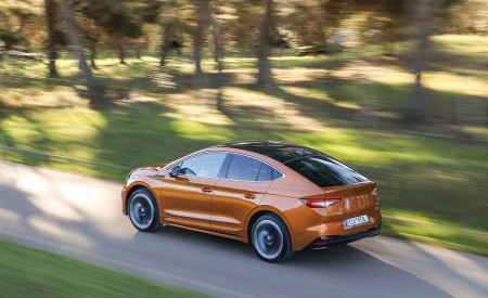 2022 Škoda ENYAQ Coupe iV (Color: Phoenix Orange) Rear Three-Quarter Wallpapers 450x275 (60)