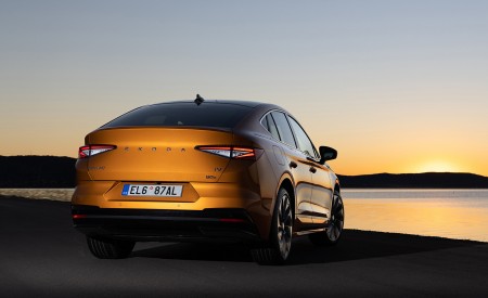 2022 Škoda ENYAQ Coupe iV (Color: Phoenix Orange) Rear Wallpapers 450x275 (119)