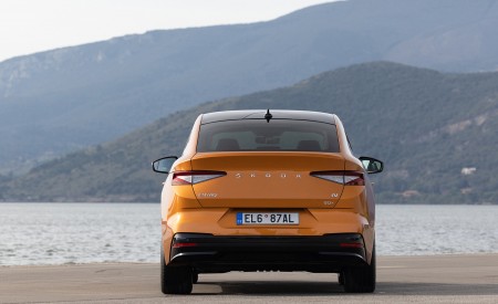 2022 Škoda ENYAQ Coupe iV (Color: Phoenix Orange) Rear Wallpapers 450x275 (106)