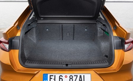2022 Škoda ENYAQ Coupe iV (Color: Phoenix Orange) Trunk Wallpapers 450x275 (151)