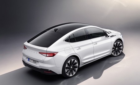 2022 Škoda ENYAQ Coupe iV Rear Three-Quarter Wallpapers 450x275 (154)