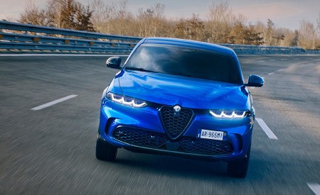 2023 Alfa Romeo Tonale Front Wallpapers 450x275 (3)