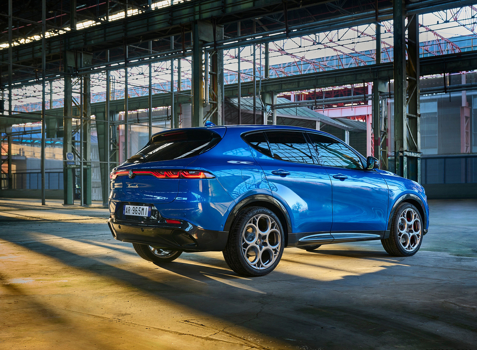 2023 Alfa Romeo Tonale Rear Three-Quarter Wallpapers (5)