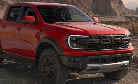 2023 Ford Ranger Raptor (EU-Spec) Front Wallpapers 450x275 (23)
