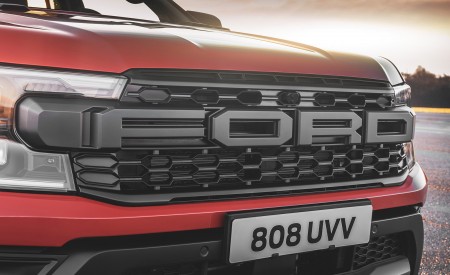 2023 Ford Ranger Raptor (EU-Spec) Grille Wallpapers 450x275 (25)
