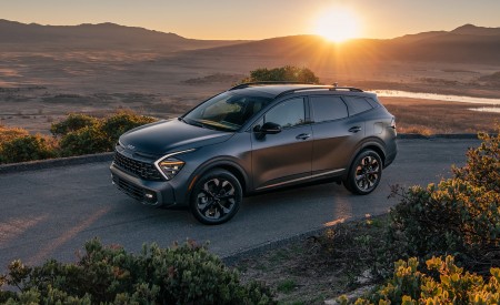 2023 Kia Sportage PHEV Front Three-Quarter Wallpapers 450x275 (11)