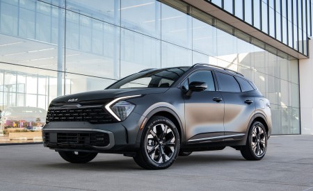 2023 Kia Sportage PHEV Front Three-Quarter Wallpapers 450x275 (16)