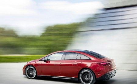 2023 Mercedes-AMG EQE 43 4MATIC (Color: MANUFAKTUR hyacinth red) Side Wallpapers 450x275 (16)