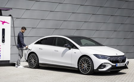 2023 Mercedes-AMG EQE 53 4MATIC+ (Color: Opalite White Bright) Charging Wallpapers 450x275 (195)