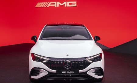 2023 Mercedes-AMG EQE 53 4MATIC+ (Color: Opalite White Bright) Front Wallpapers 450x275 (223)