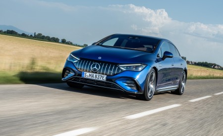 2023 Mercedes-AMG EQE 53 4Matic+ Front Three-Quarter Wallpapers 450x275 (42)