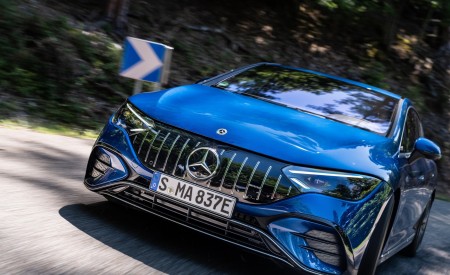 2023 Mercedes-AMG EQE 53 4Matic+ Front Wallpapers 450x275 (49)