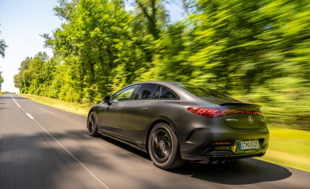 2023 Mercedes-AMG EQE 53 4Matic+ Rear Three-Quarter Wallpapers 450x275 (123)