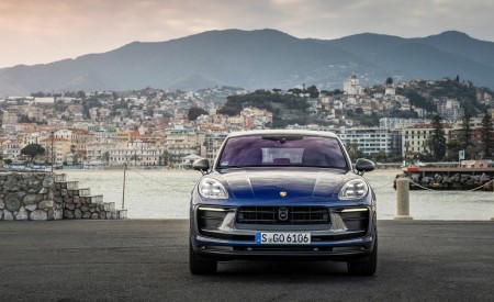 2023 Porsche Macan T (Color: Gentian Blue Metallic) Front Wallpapers 450x275 (186)