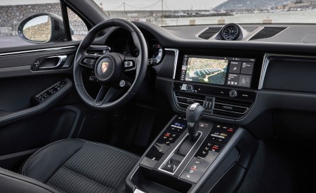 2023 Porsche Macan T (Color: Gentian Blue Metallic) Interior Wallpapers  450x275 (206)