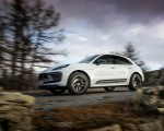 2023 Porsche Macan T (Color: Pure White) Front Three-Quarter Wallpapers 150x120 (42)