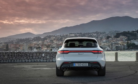2023 Porsche Macan T (Color: Pure White) Rear Wallpapers 450x275 (54)