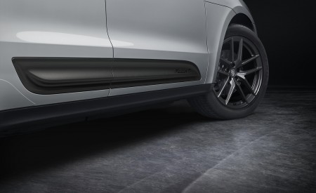 2023 Porsche Macan T Detail Wallpapers 450x275 (222)