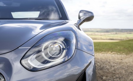 2022 Alpine A110 GT UK version Headlight Wallpapers 450x275 (36)