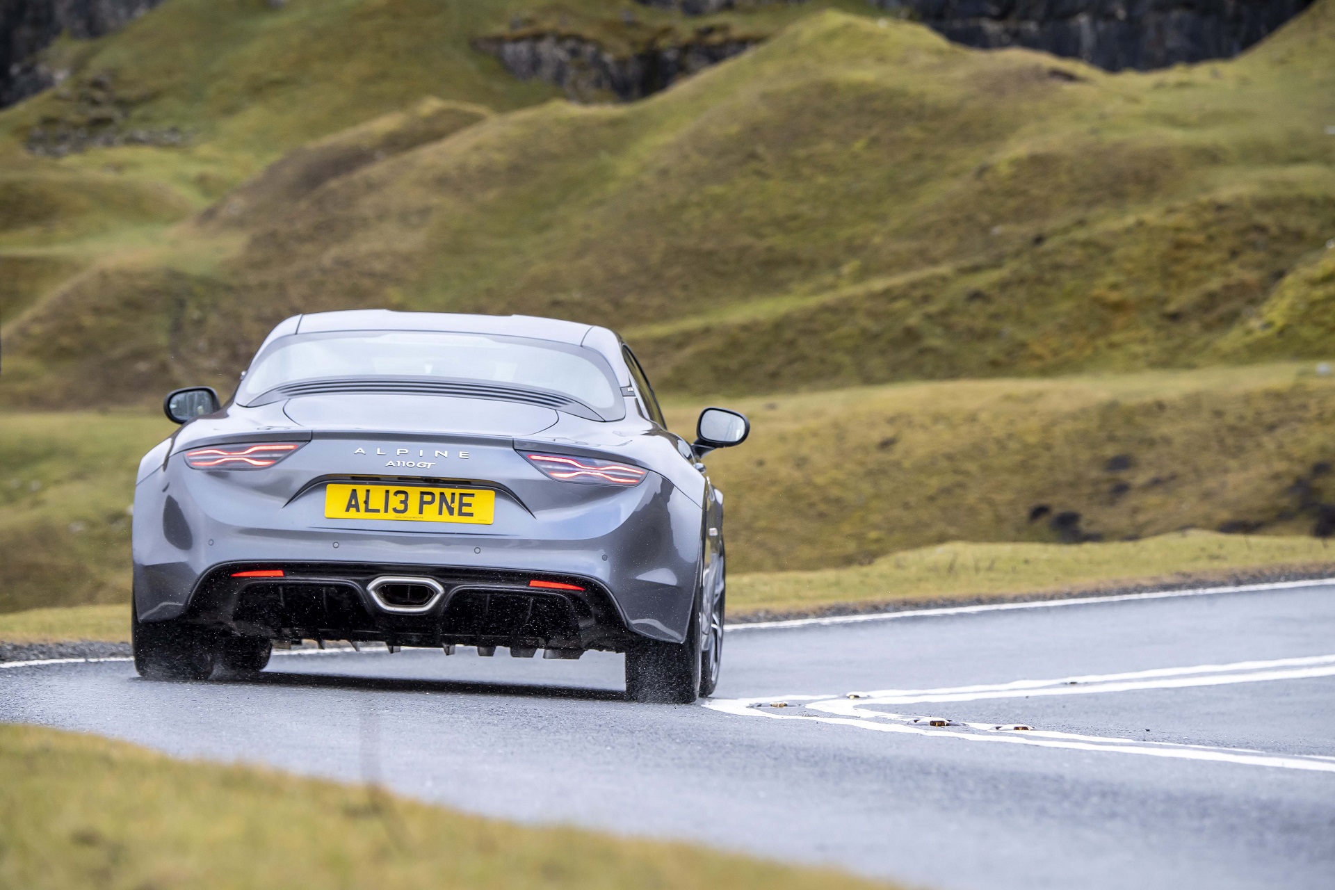 2022 Alpine A110 GT (UK-Spec) Rear Wallpapers (8)
