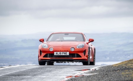 2022 Alpine A110 S UK version Front Wallpapers 450x275 (17)