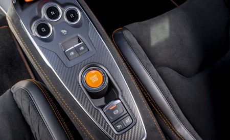 2022 Alpine A110 S UK version Interior Detail Wallpapers 450x275 (62)
