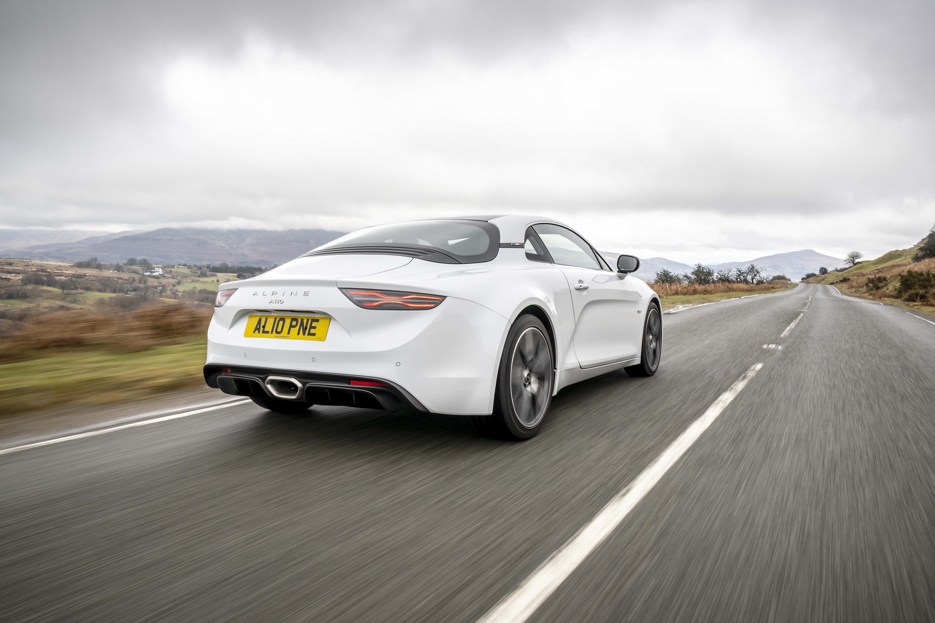 2022 Alpine A110 UK version Rear Three-Quarter Wallpapers (14)