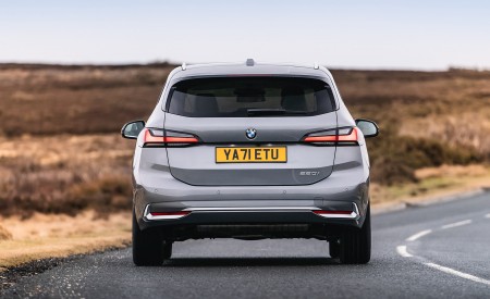 2022 BMW 2 Series 220i Active Tourer (UK-Spec) Front Wallpapers 450x275 (51)