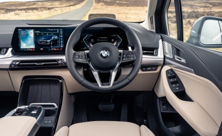 2022 BMW 2 Series 220i Active Tourer (UK-Spec) Interior Cockpit Wallpapers 450x275 (70)