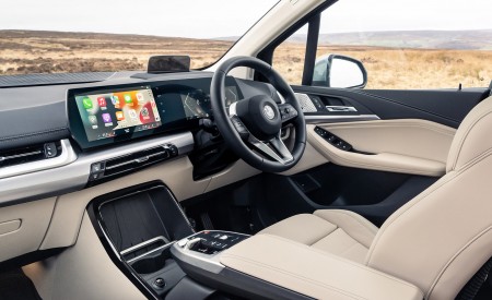 2022 BMW 2 Series 220i Active Tourer (UK-Spec) Interior Wallpapers 450x275 (71)